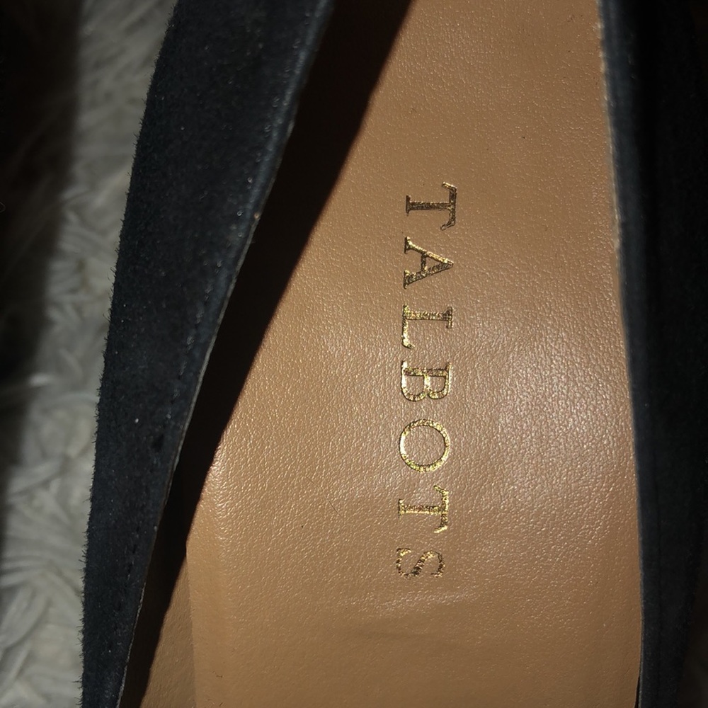 Talbots Heels - Picture 4 of 5